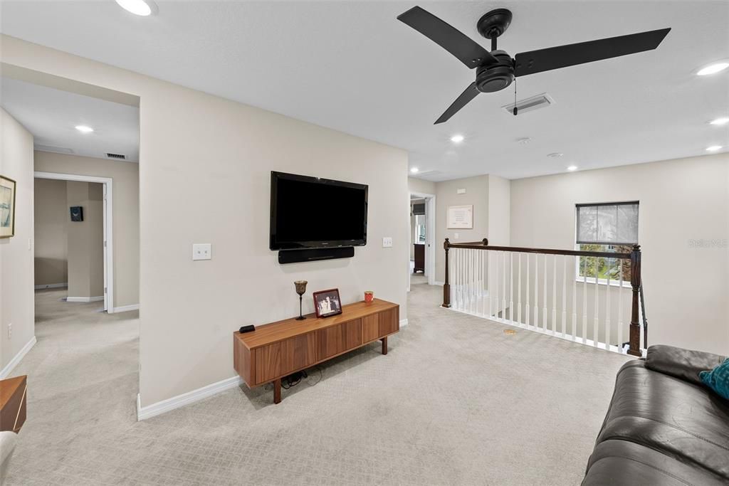 待售: $730,000 (3 贝兹, 2 浴室, 2442 平方英尺)