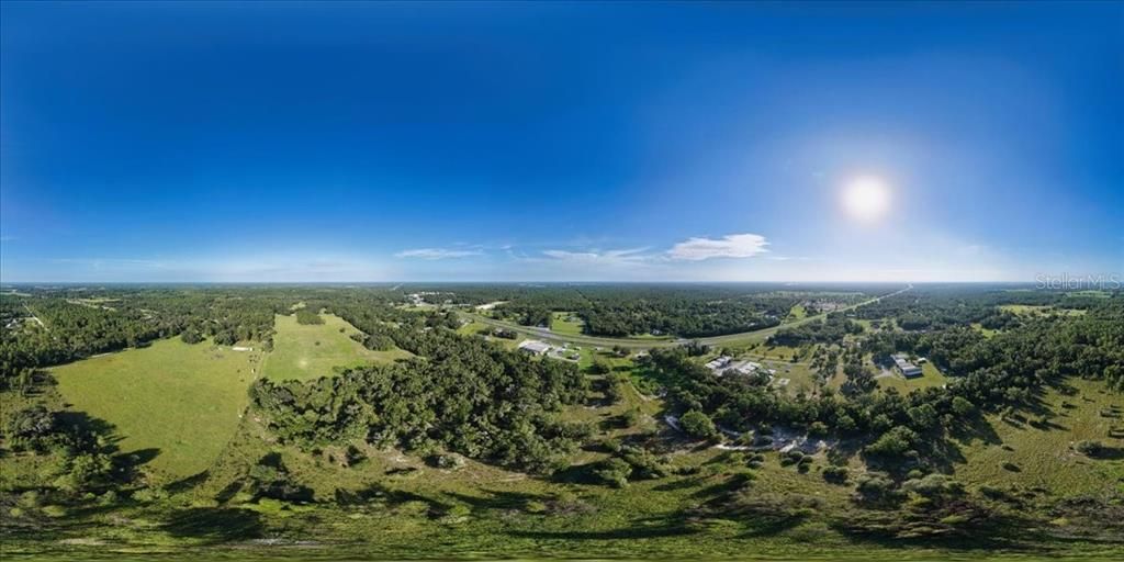 En Venta: $300,000 (17.69 acres)