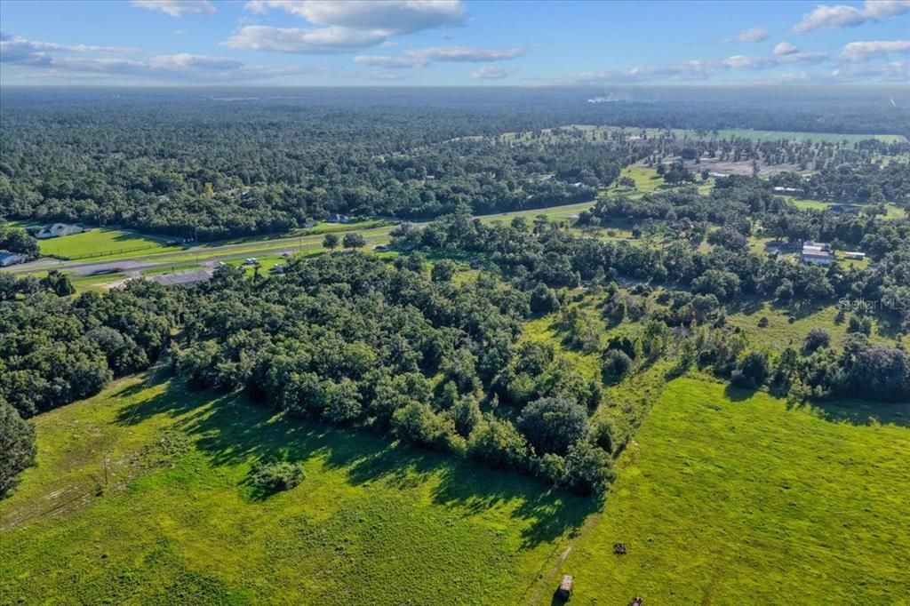 En Venta: $300,000 (17.69 acres)