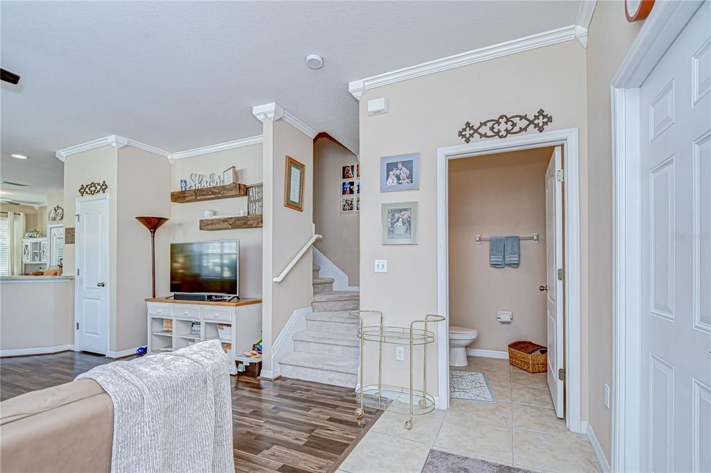 Active With Contract: $250,000 (3 beds, 2 baths, 1626 Square Feet)