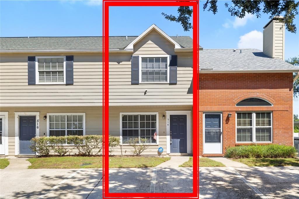 合同活跃: $199,000 (2 贝兹, 1 浴室, 1020 平方英尺)