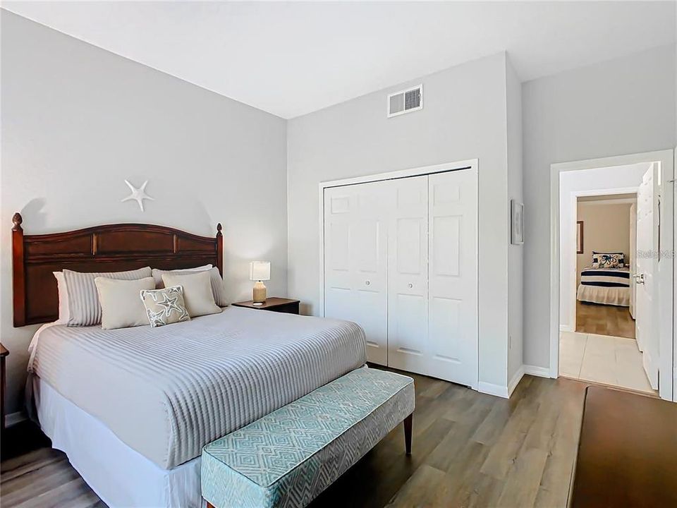 Active With Contract: $2,100 (3 beds, 2 baths, 1700 Square Feet)