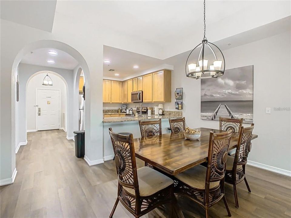 Active With Contract: $2,100 (3 beds, 2 baths, 1700 Square Feet)