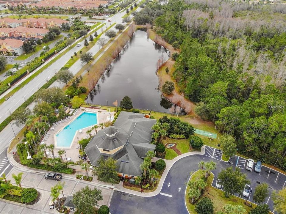 Active With Contract: $2,100 (3 beds, 2 baths, 1700 Square Feet)