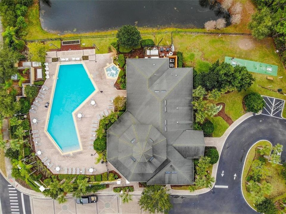 Active With Contract: $2,100 (3 beds, 2 baths, 1700 Square Feet)