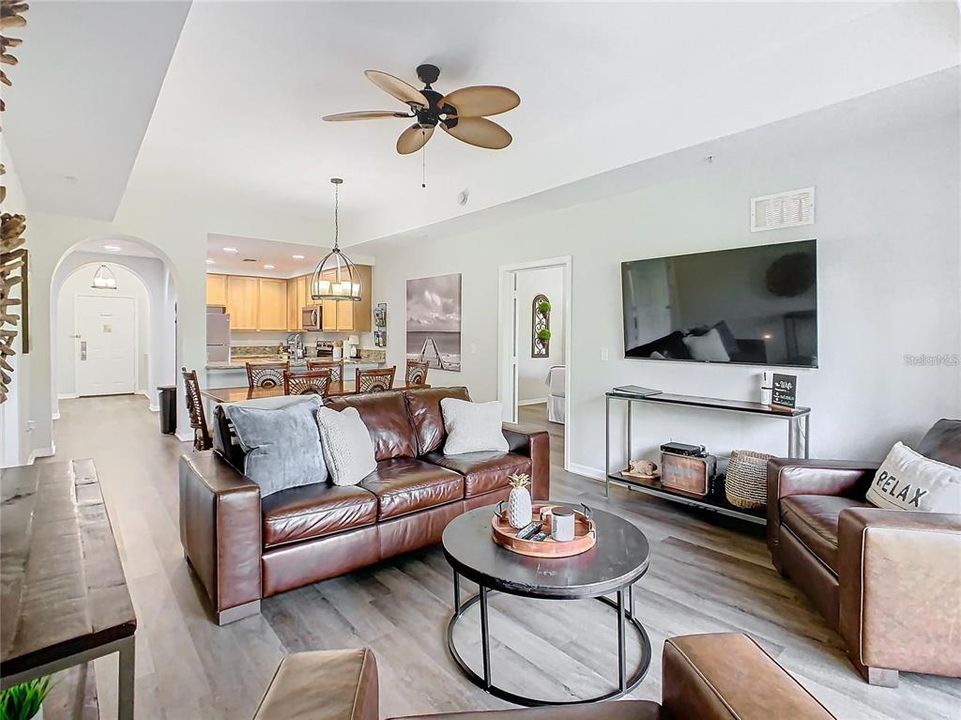 Active With Contract: $2,100 (3 beds, 2 baths, 1700 Square Feet)