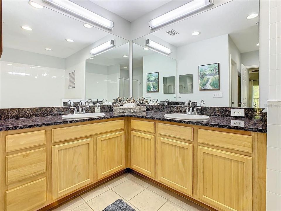 Active With Contract: $2,100 (3 beds, 2 baths, 1700 Square Feet)