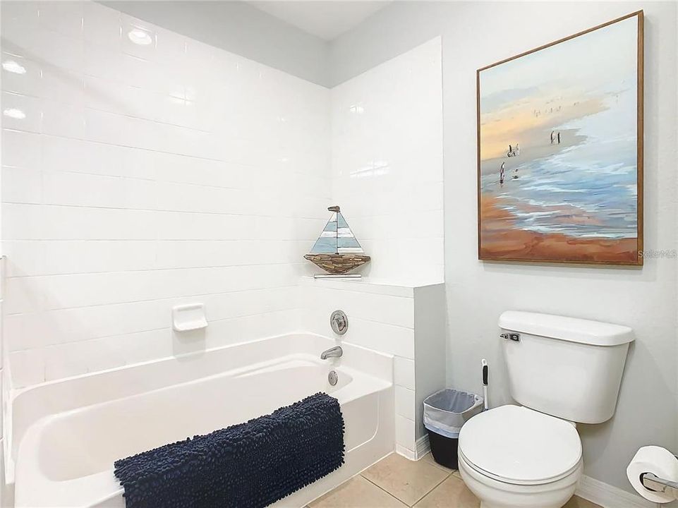 Active With Contract: $2,100 (3 beds, 2 baths, 1700 Square Feet)