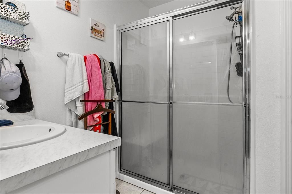 For Sale: $385,000 (3 beds, 2 baths, 1479 Square Feet)