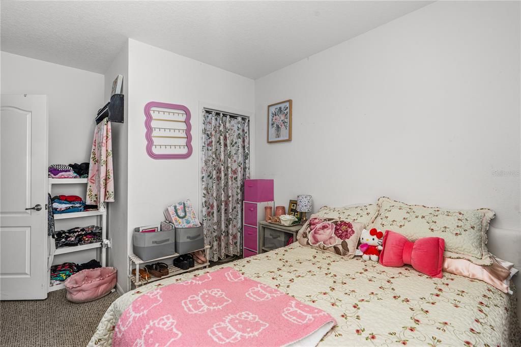 For Sale: $385,000 (3 beds, 2 baths, 1479 Square Feet)