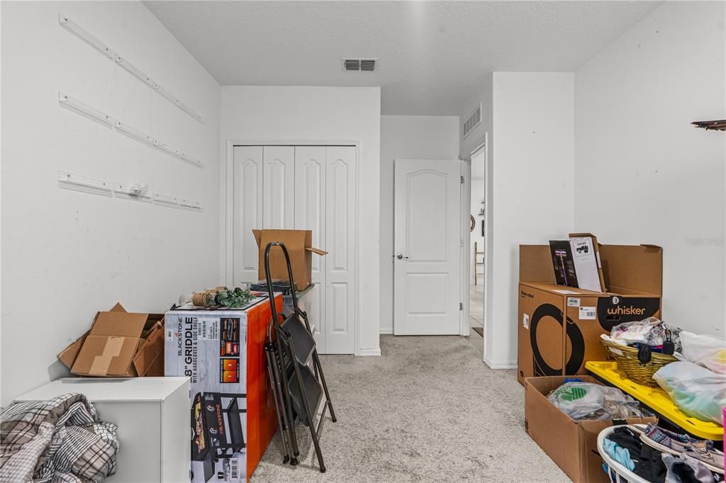 For Sale: $385,000 (3 beds, 2 baths, 1479 Square Feet)