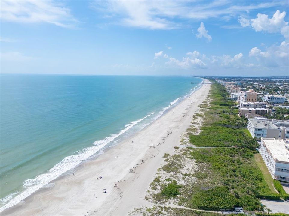 待售: $299,500 (2 贝兹, 2 浴室, 1045 平方英尺)