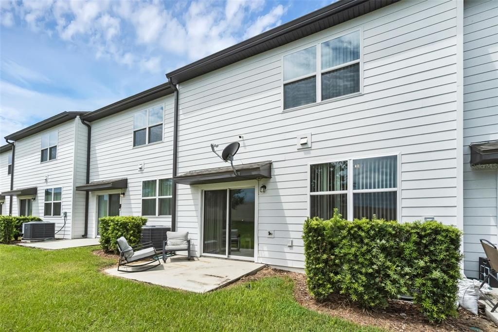 For Sale: $242,000 (3 beds, 2 baths, 1404 Square Feet)