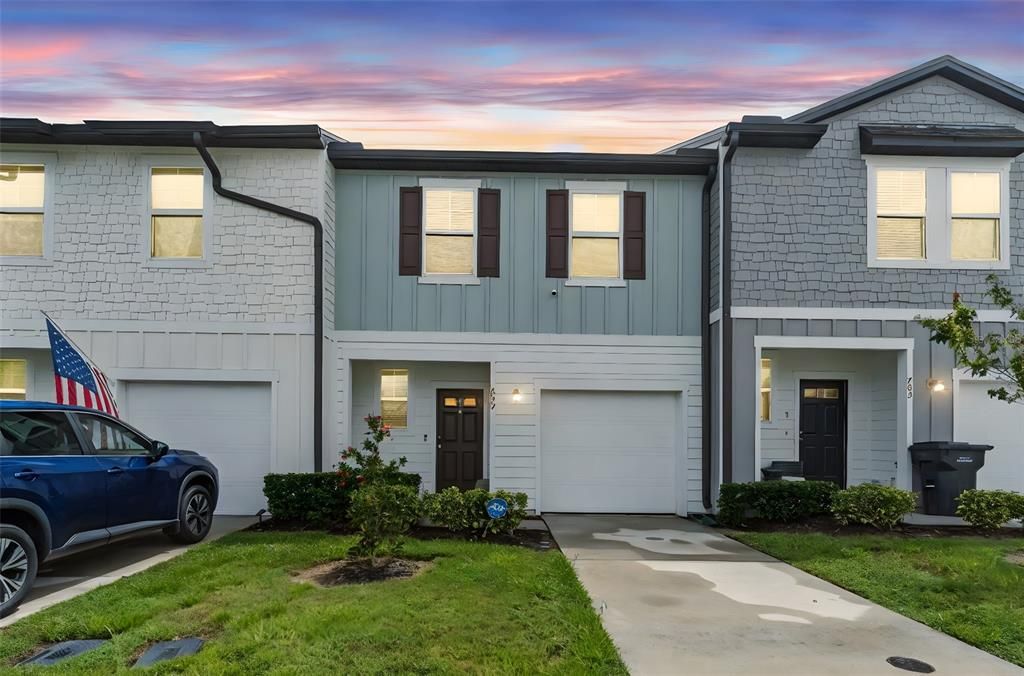 For Sale: $242,000 (3 beds, 2 baths, 1404 Square Feet)