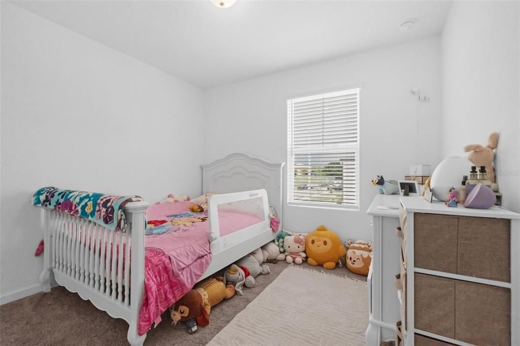 For Sale: $242,000 (3 beds, 2 baths, 1404 Square Feet)