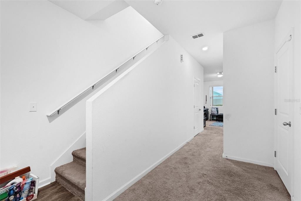 For Sale: $242,000 (3 beds, 2 baths, 1404 Square Feet)