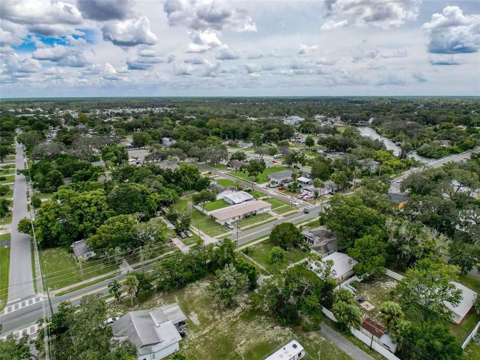 En Venta: $389,900 (0 camas, 0 baños, 1600 Pies cuadrados)