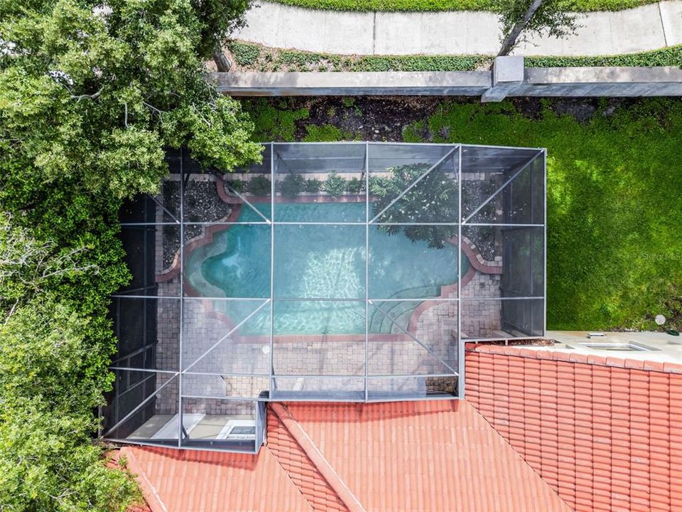 Под контрактом: $614,999 (5 спален, 3 ванн, 2848 Квадратных фут)