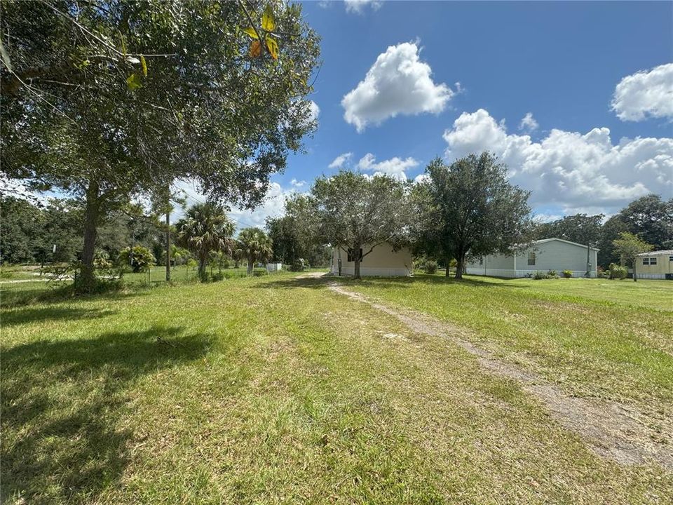 For Sale: $209,900 (3 beds, 2 baths, 1404 Square Feet)