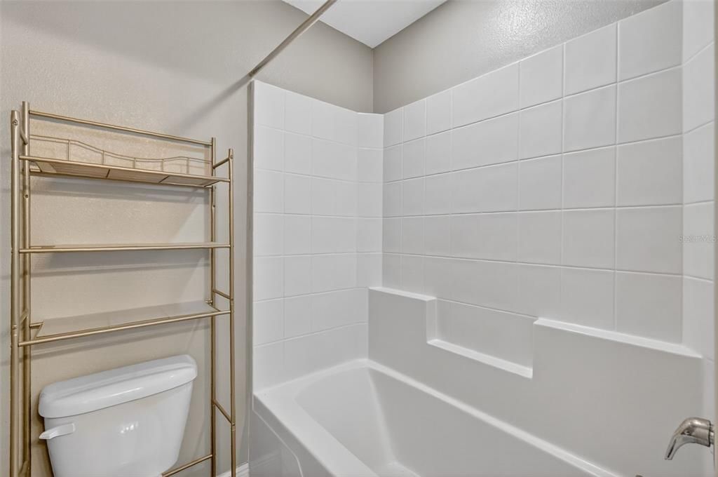 For Sale: $685,000 (7 beds, 5 baths, 4568 Square Feet)