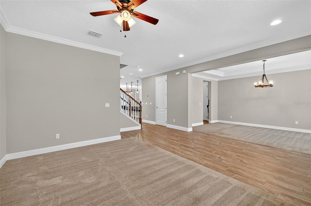 For Sale: $685,000 (7 beds, 5 baths, 4568 Square Feet)