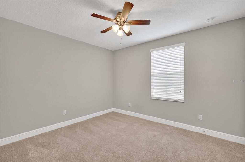 For Sale: $685,000 (7 beds, 5 baths, 4568 Square Feet)