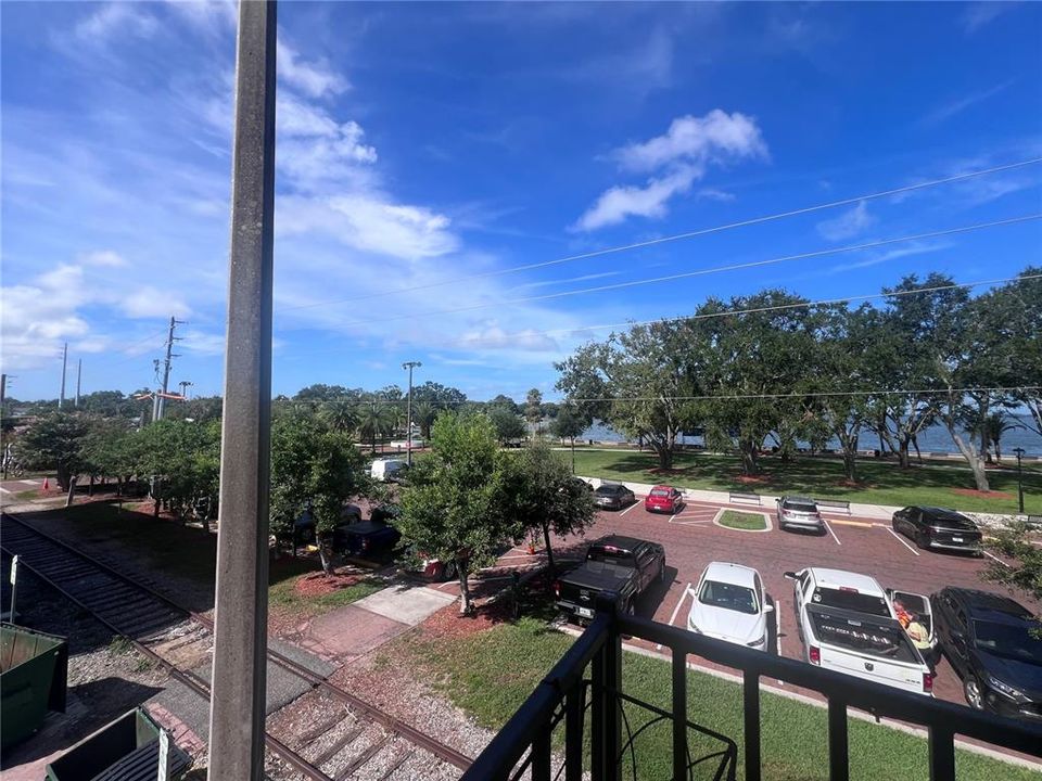 For Rent: $1,895 (2 beds, 2 baths, 1000 Square Feet)