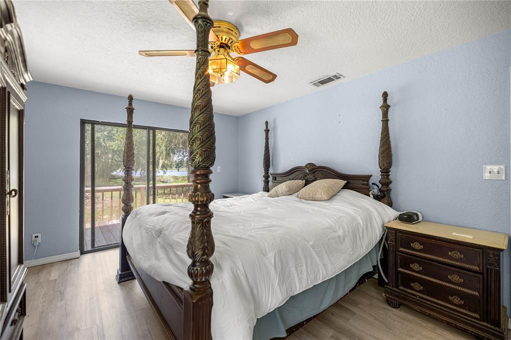 For Sale: $479,000 (3 beds, 2 baths, 1430 Square Feet)