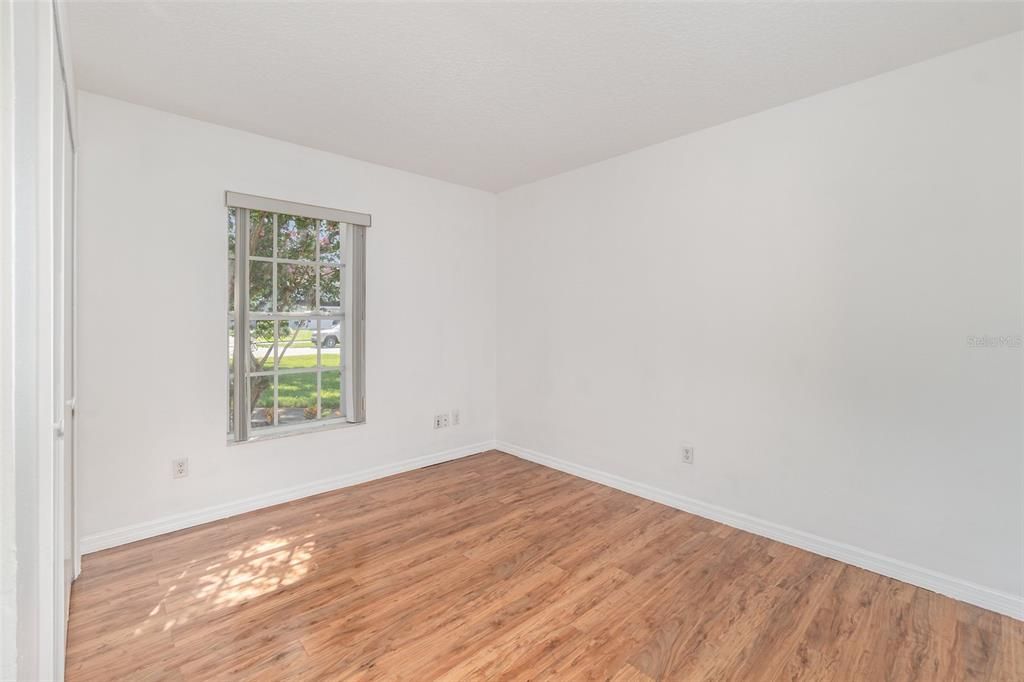 待售: $400,000 (3 贝兹, 2 浴室, 1955 平方英尺)