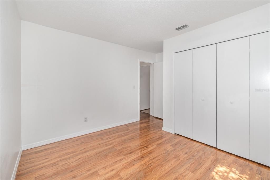 待售: $400,000 (3 贝兹, 2 浴室, 1955 平方英尺)