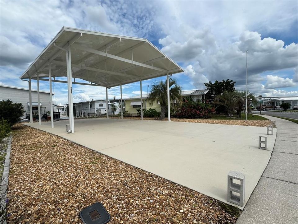 待售: $95,000 (0.07 acres)