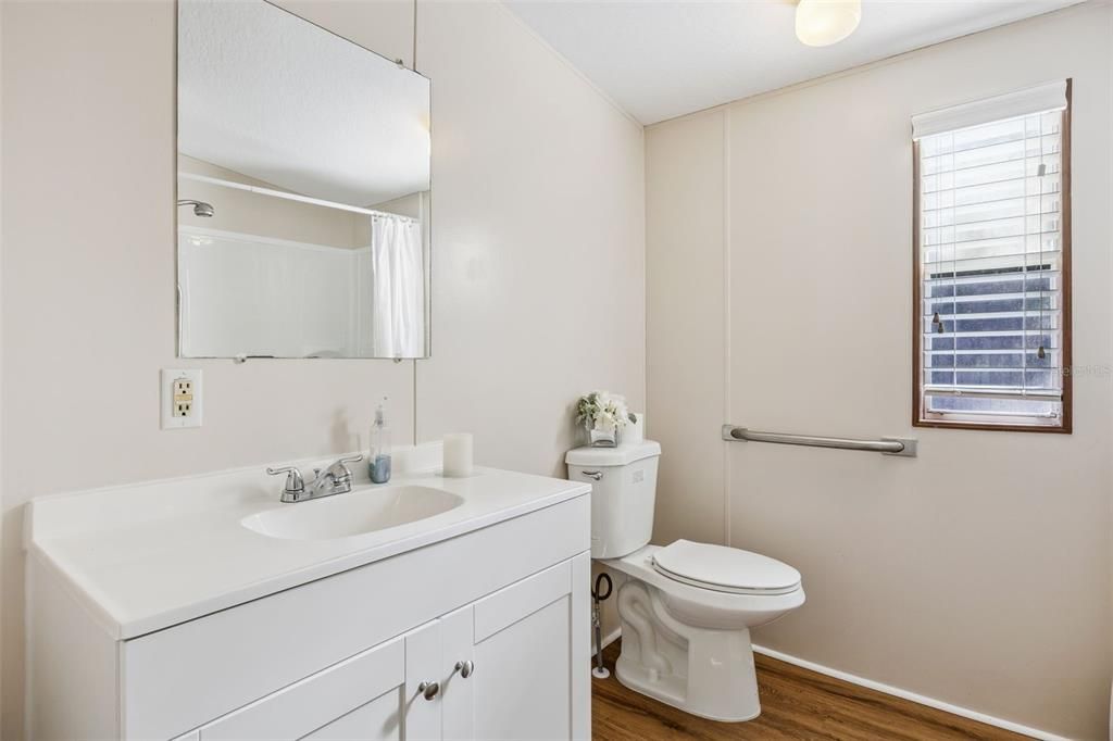 En Venta: $158,900 (3 camas, 2 baños, 1404 Pies cuadrados)