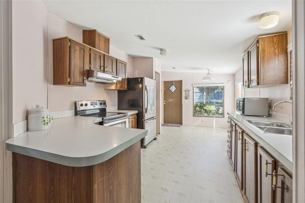 En Venta: $158,900 (3 camas, 2 baños, 1404 Pies cuadrados)