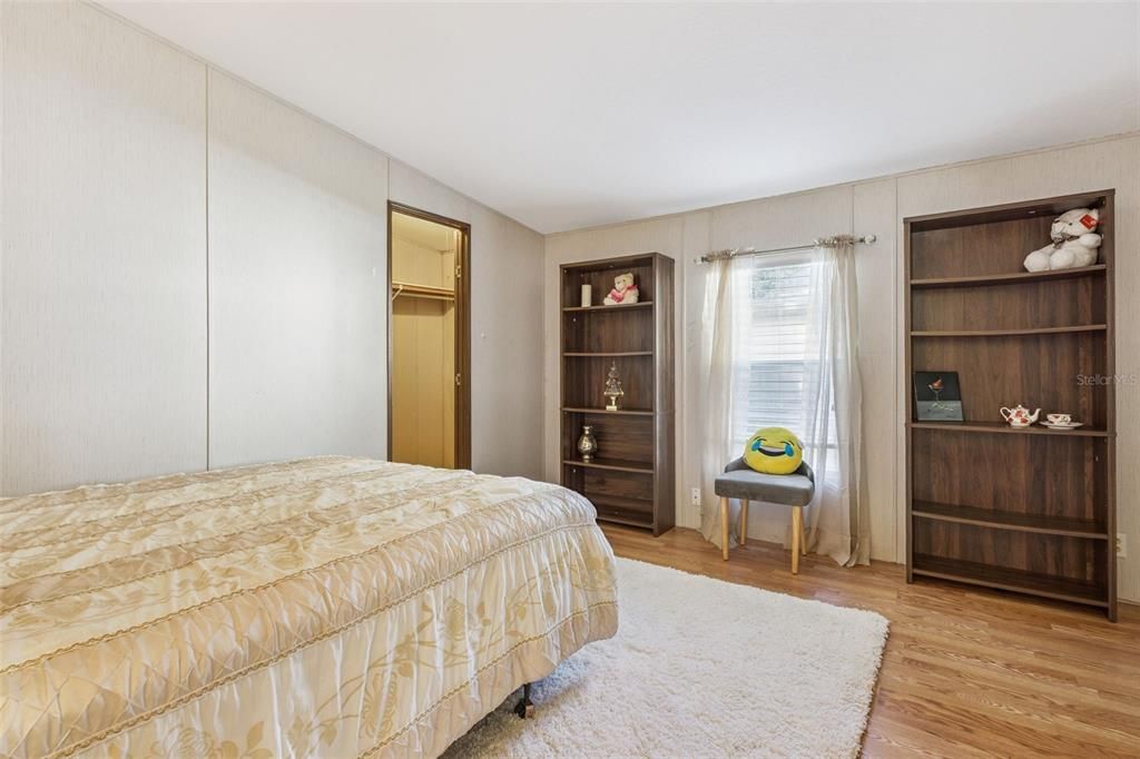 En Venta: $158,900 (3 camas, 2 baños, 1404 Pies cuadrados)