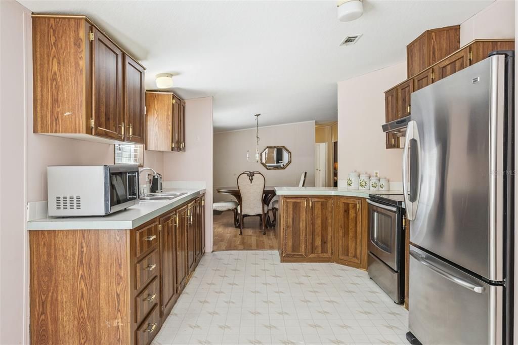 En Venta: $158,900 (3 camas, 2 baños, 1404 Pies cuadrados)