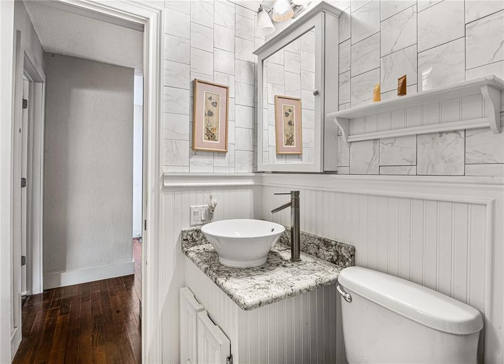 待售: $285,000 (2 贝兹, 2 浴室, 1180 平方英尺)