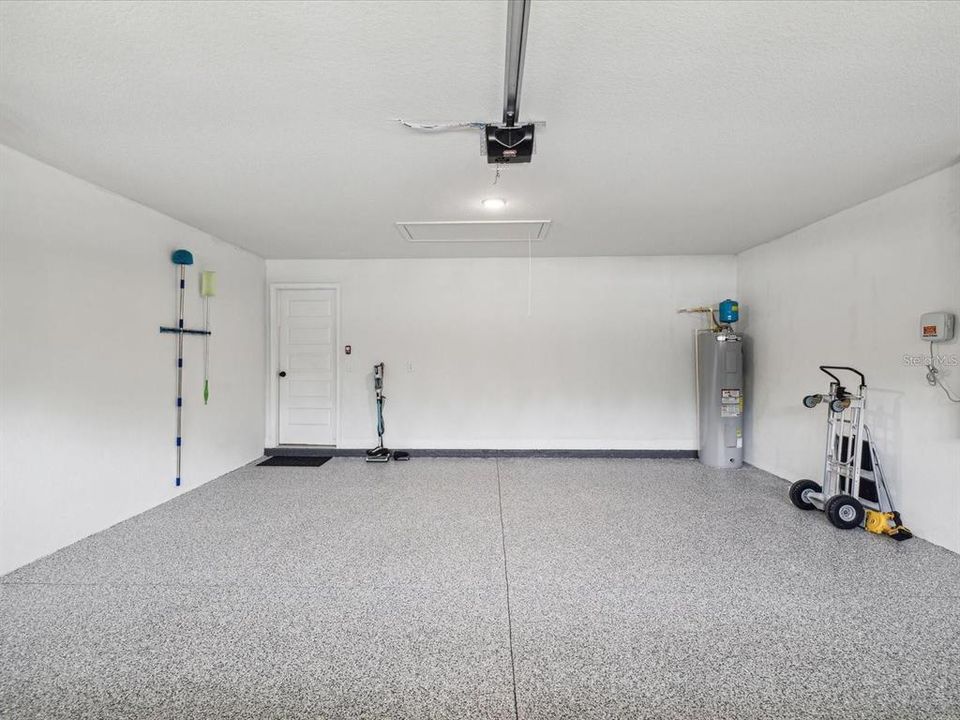 For Sale: $378,900 (4 beds, 2 baths, 2170 Square Feet)