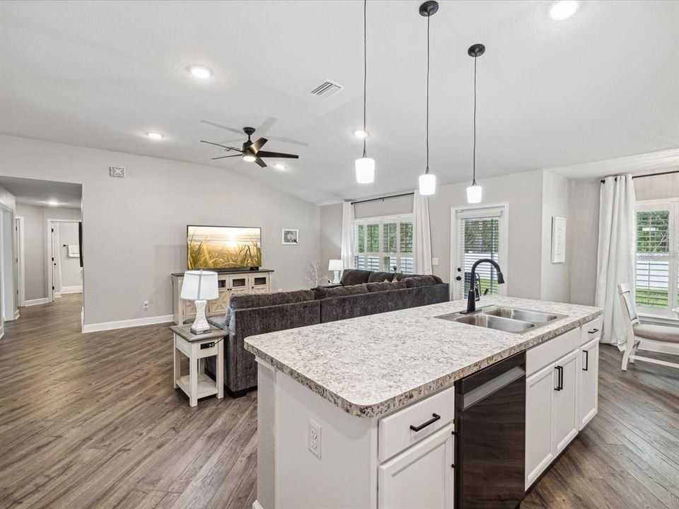 For Sale: $378,900 (4 beds, 2 baths, 2170 Square Feet)