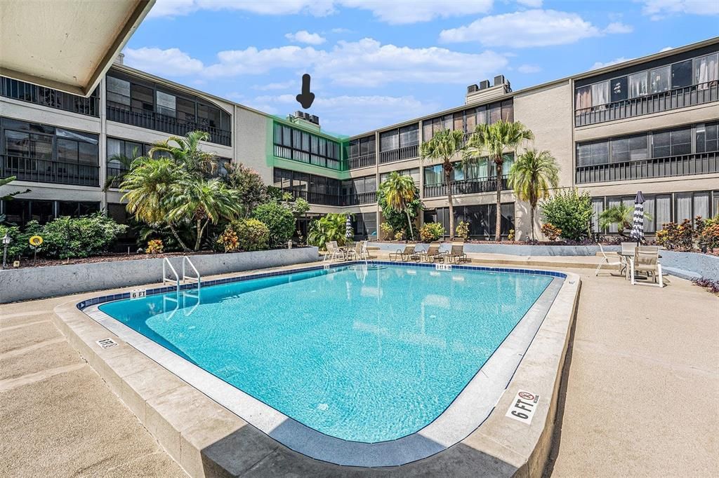 待售: $155,000 (1 贝兹, 1 浴室, 729 平方英尺)