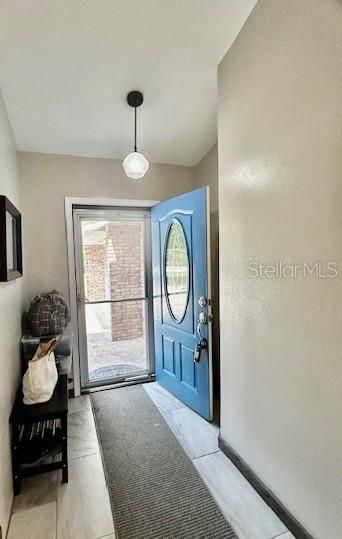 На продажу: $385,000 (4 спален, 2 ванн, 1774 Квадратных фут)