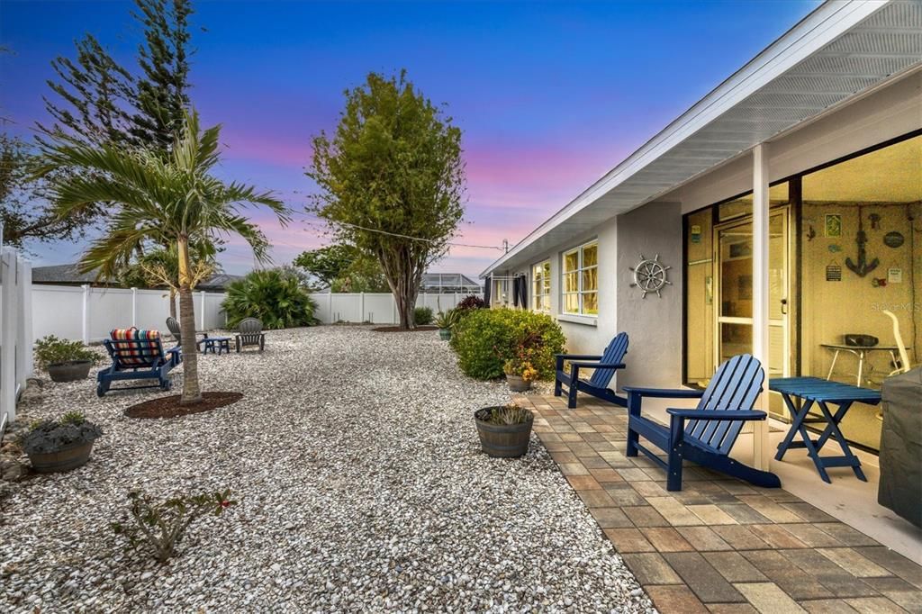 Activo con contrato: $344,500 (2 camas, 2 baños, 1553 Pies cuadrados)