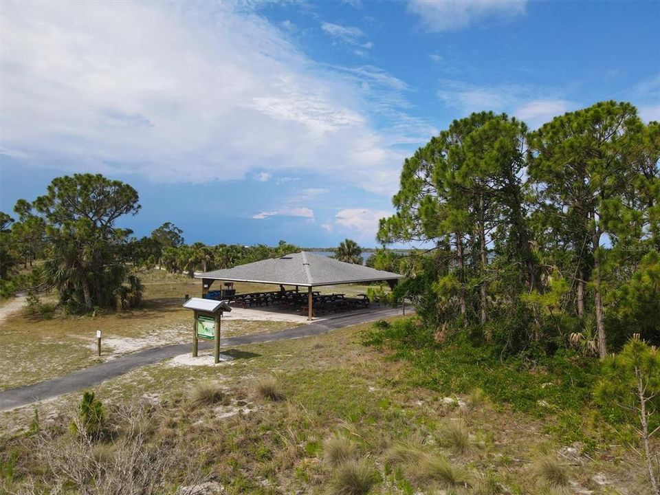 Activo con contrato: $344,500 (2 camas, 2 baños, 1553 Pies cuadrados)