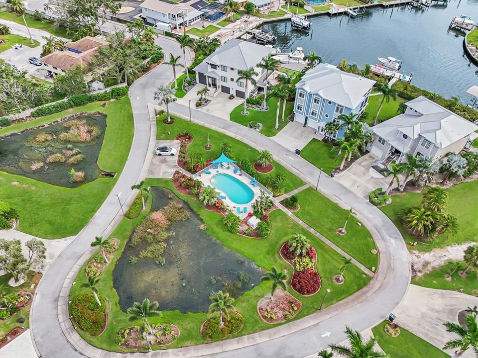 En Venta: $599,900 (0.31 acres)