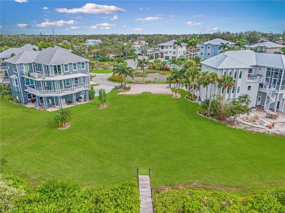 En Venta: $599,900 (0.31 acres)