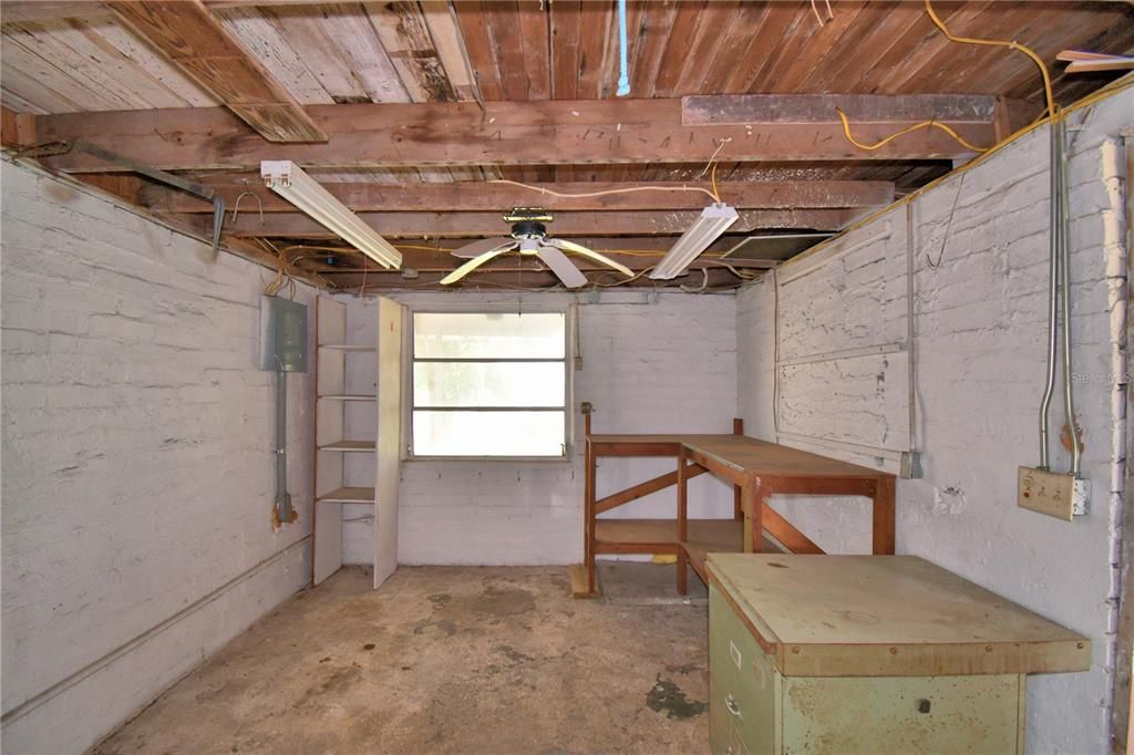 For Sale: $299,000 (3 beds, 1 baths, 1766 Square Feet)