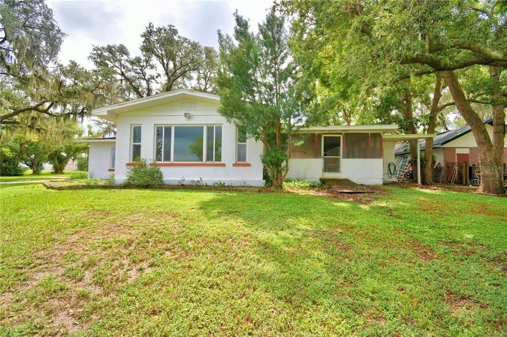 For Sale: $299,000 (3 beds, 1 baths, 1766 Square Feet)