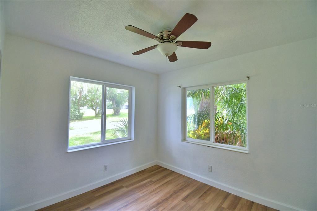 For Sale: $299,000 (3 beds, 1 baths, 1766 Square Feet)