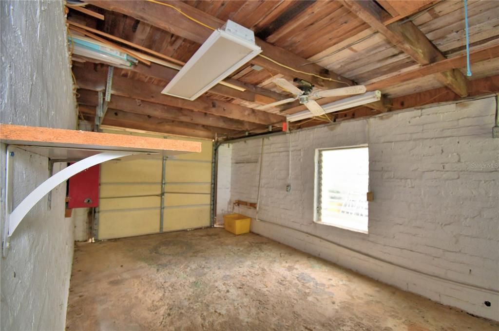 For Sale: $299,000 (3 beds, 1 baths, 1766 Square Feet)