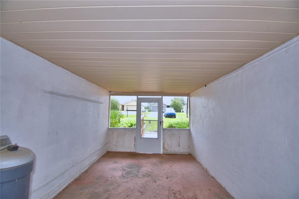 For Sale: $299,000 (3 beds, 1 baths, 1766 Square Feet)