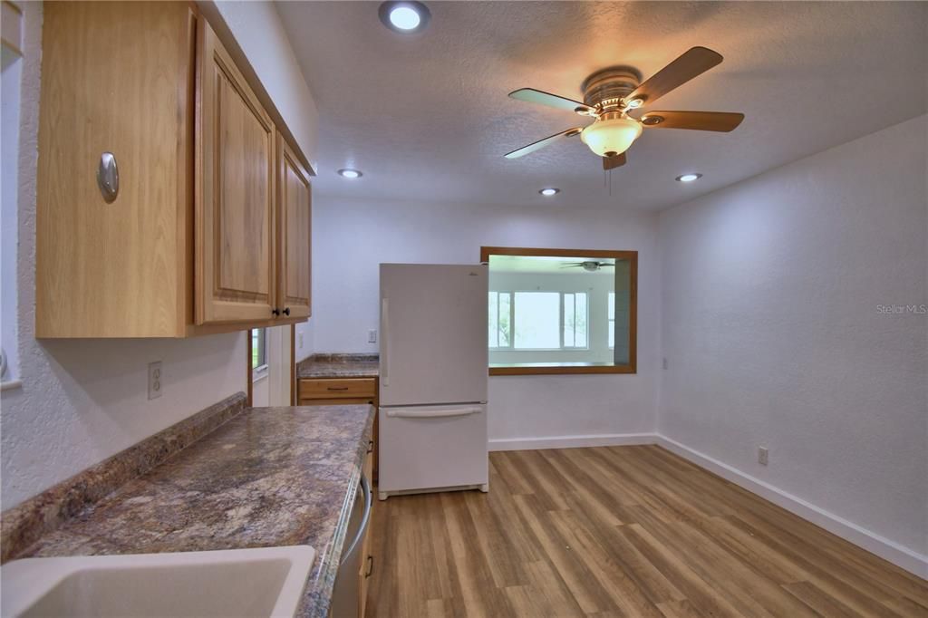 For Sale: $299,000 (3 beds, 1 baths, 1766 Square Feet)